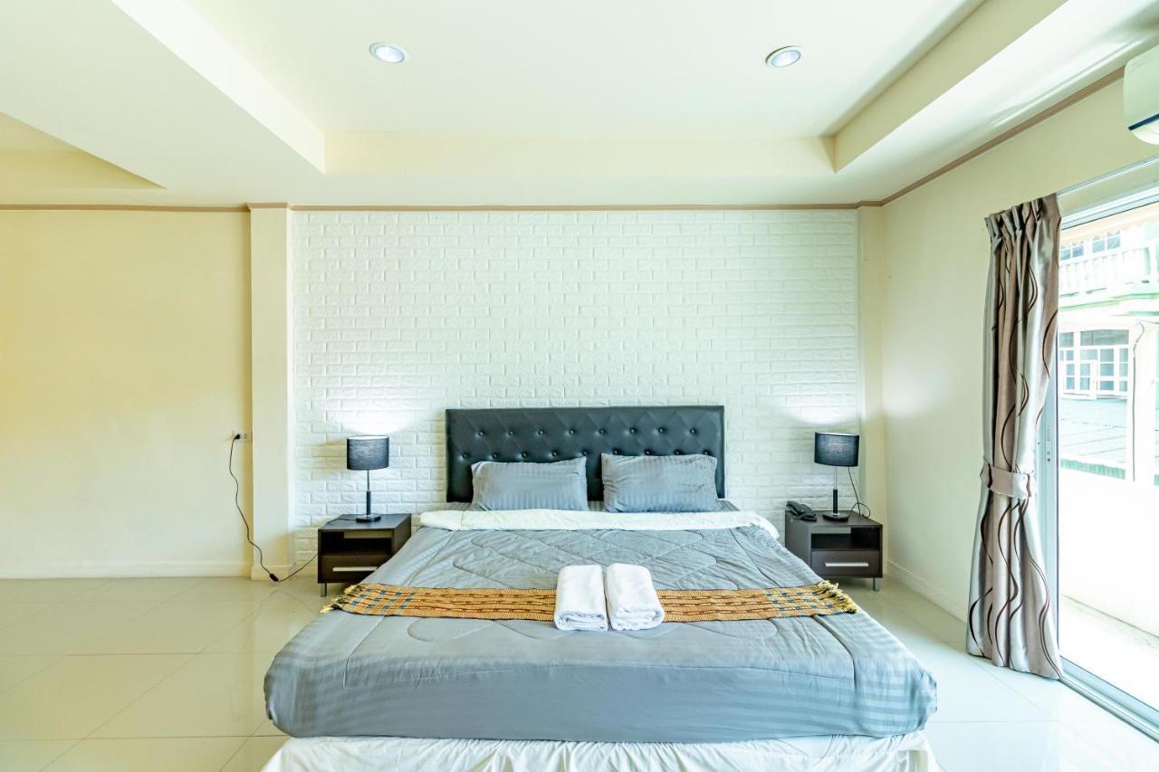 Ice Residence Hotel Bang Sao Thong Екстер'єр фото