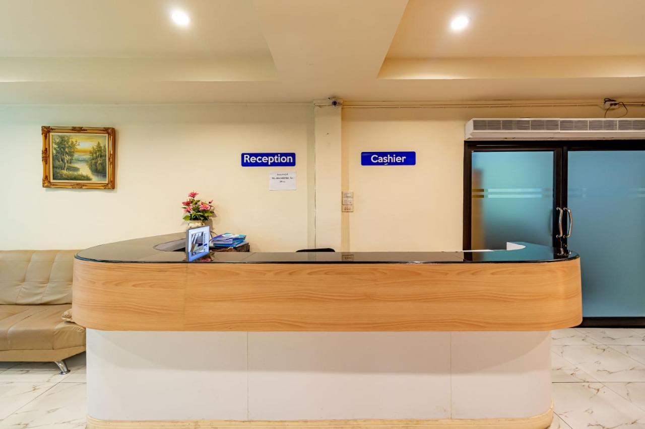 Ice Residence Hotel Bang Sao Thong Екстер'єр фото
