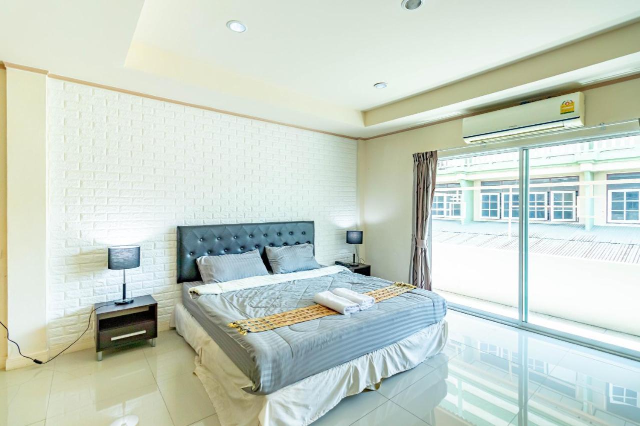 Ice Residence Hotel Bang Sao Thong Екстер'єр фото
